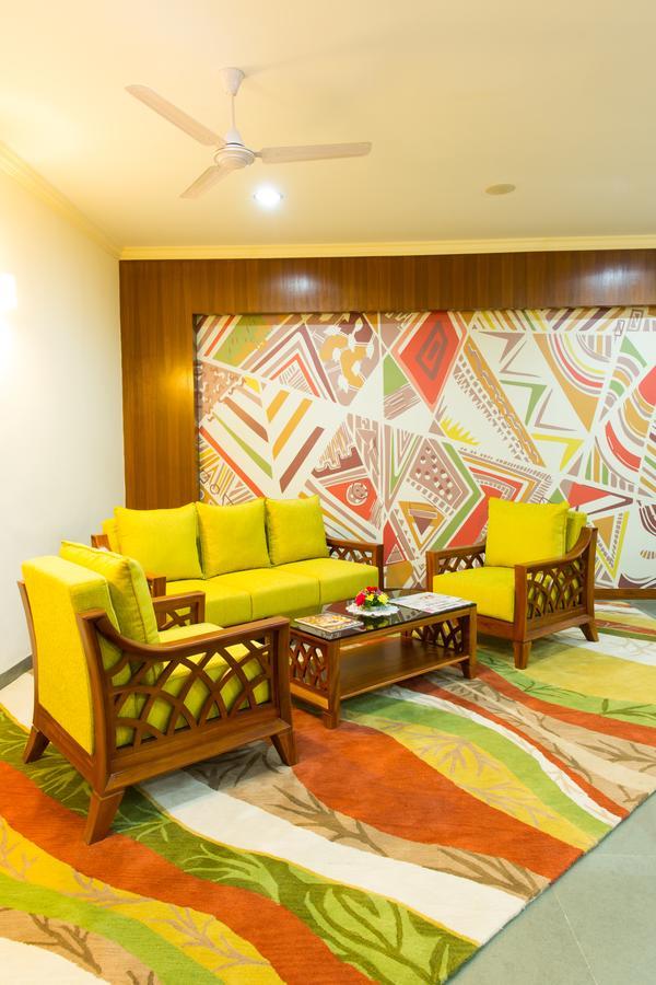 Viva Hotel Near Madgaon Railway Station Ngoại thất bức ảnh