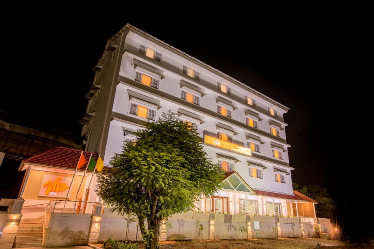 Viva Hotel Near Madgaon Railway Station Ngoại thất bức ảnh