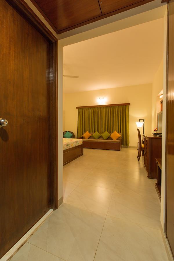 Viva Hotel Near Madgaon Railway Station Ngoại thất bức ảnh