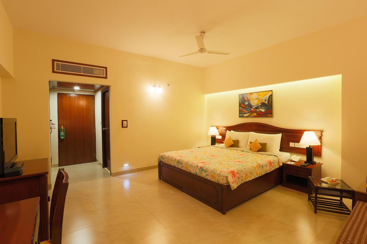 Viva Hotel Near Madgaon Railway Station Ngoại thất bức ảnh