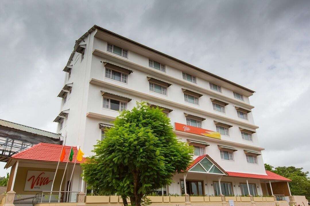 Viva Hotel Near Madgaon Railway Station Ngoại thất bức ảnh